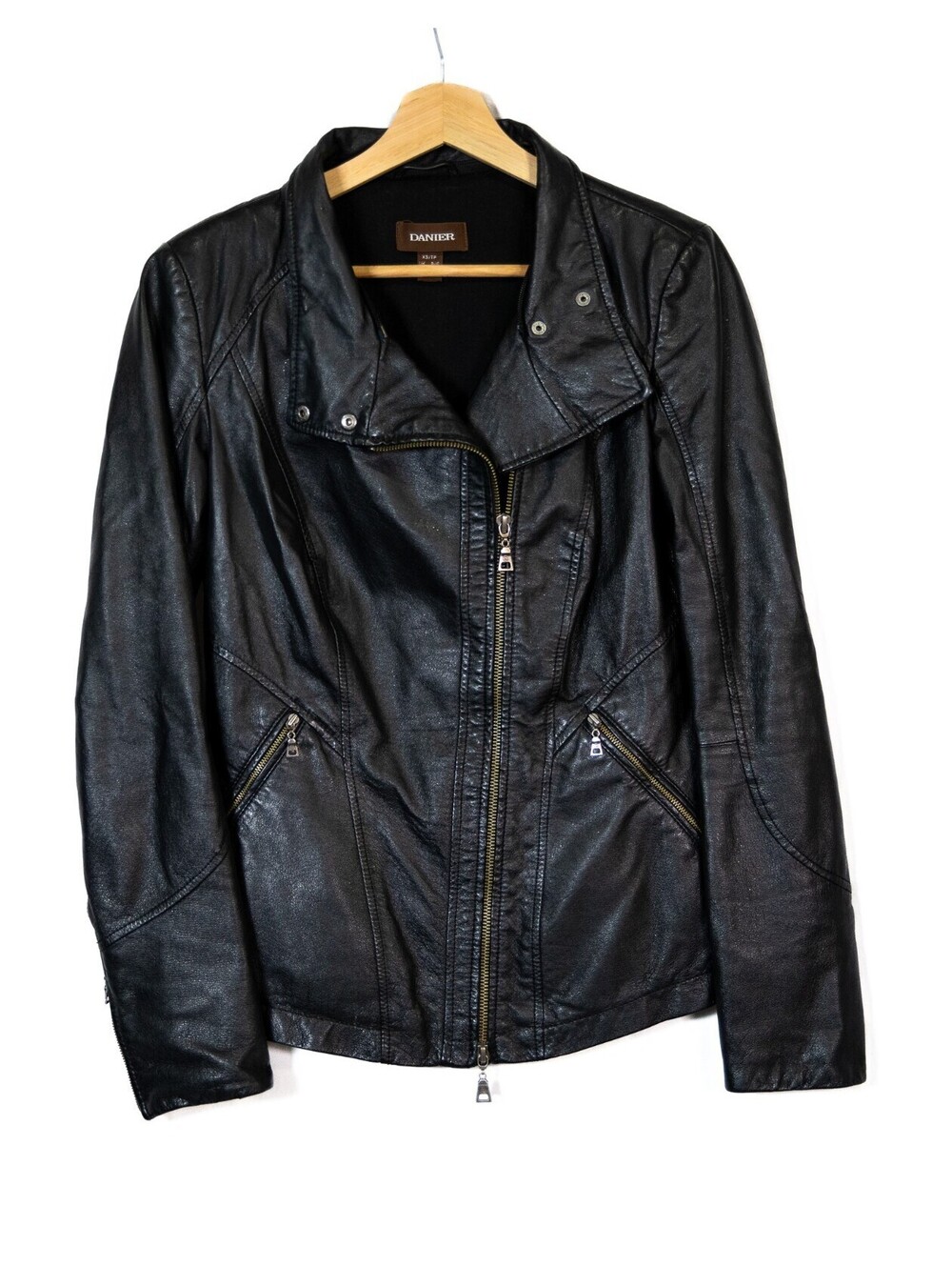 Danier 100% Leather Jacket Women's XS in Dark Brown Leather